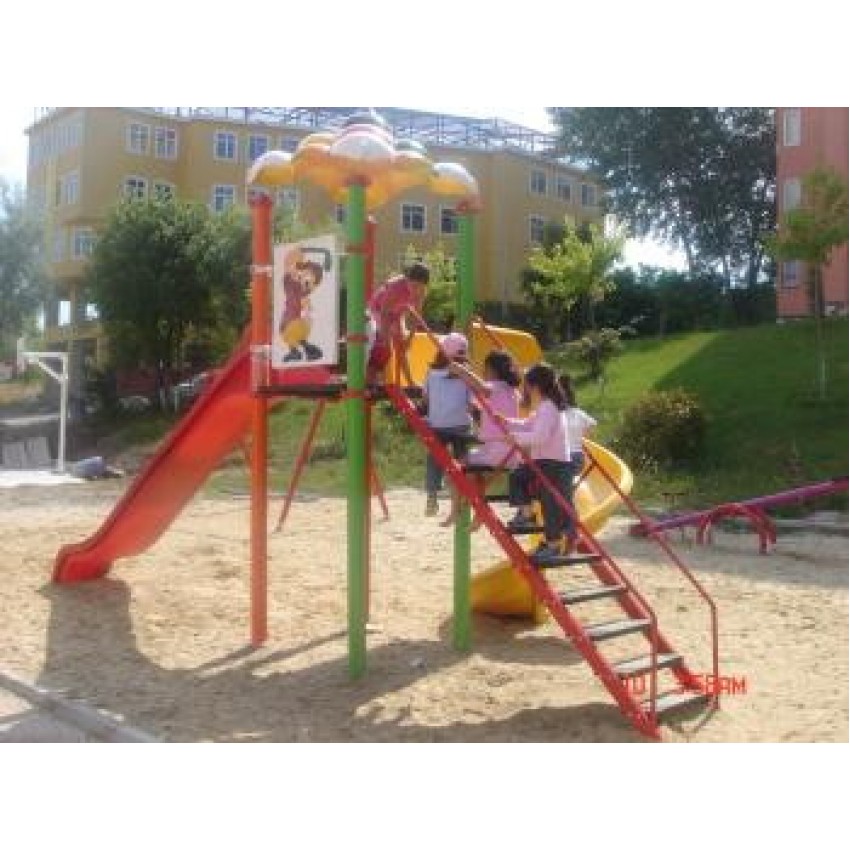 TEK KULELİ İKİ KAYDIRAKLI OYUN GRUBU